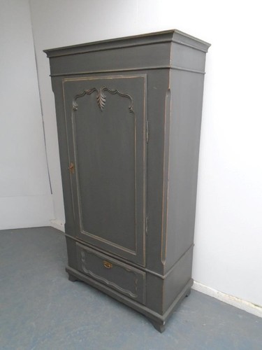 Pretty painted grey wide - a,