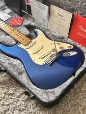 Fender American Ultra Stratocaster- Cobalt Blue