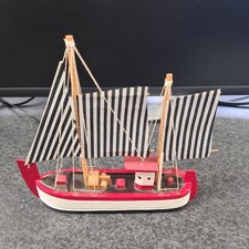 Vintage wooden fishing boat.  Wood Ornament approx. 19cm