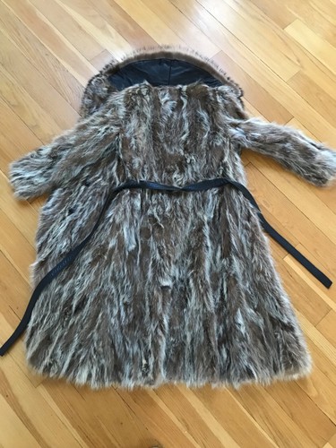 Full length racoon fur - length,