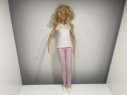 Barbie doll mattel collector - doll,