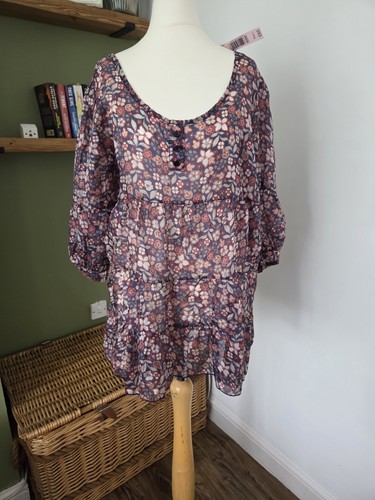 Phase eight floral semi sheer - semi,