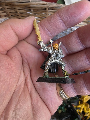 Vorn knight pathfinder - knight,