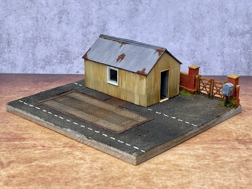 Weigh bridge office - office, kit