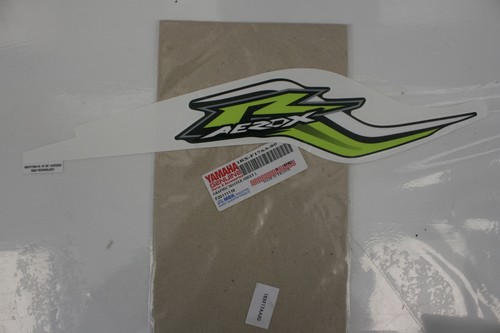Side fairing decal stripe - side,