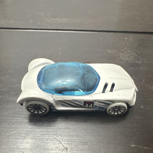 Hot wheels golden arrow 1186 - hot,