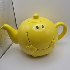 Mr Men - Mr Happy - Yellow Novelty Tea Pot 2016 - Collectable Present Birthday