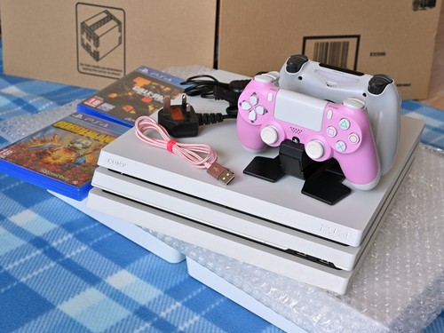 Sony playstation pro 1tb - 4,