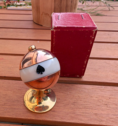 Vintage metal globe - globe, table