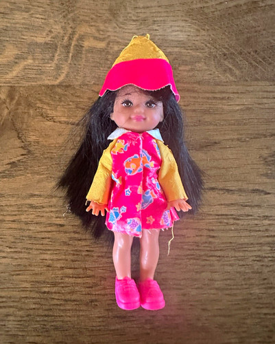Shelly doll girl - doll, vintage