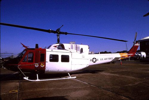 Original colour slide 1n - slide, uh-1n