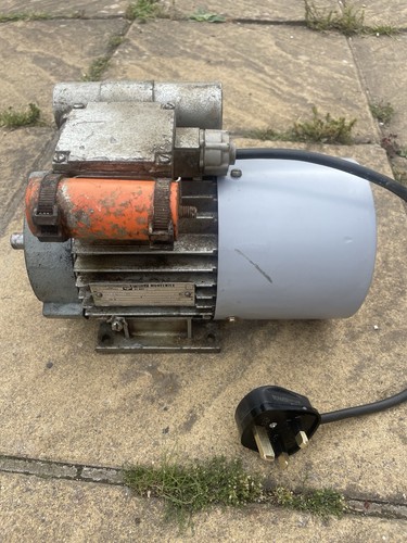 Single phase electric motor - single,