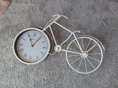 Vintage metal bicycle wall - vintage,