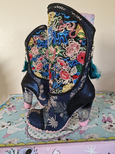 Irregular choice hiccup - choice,