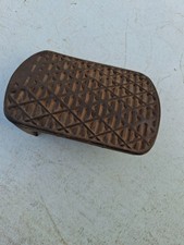  MERCEDES CLK W209  BRAKE PEDAL PAD RUBBER A1232910082 (AUTOMATIC GEARBOX)