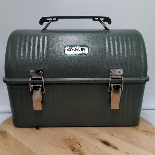 Stanley classic quart - classic, metal