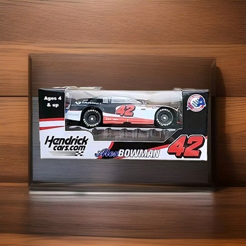 Rare limited nascar 2017 alex - limited,