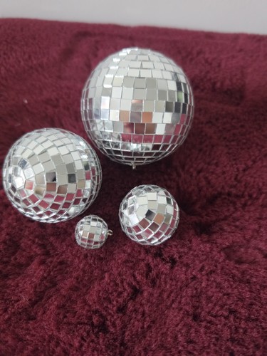 Set mirror balls for - set,