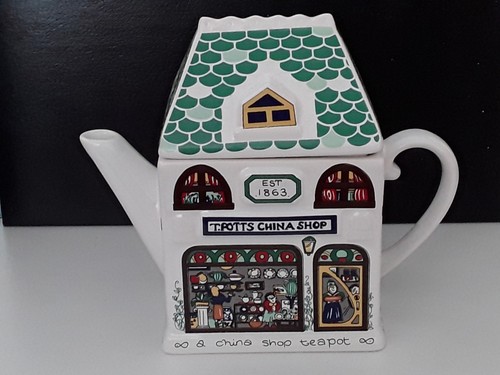 English life teapots - ~,