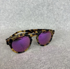 Illesteva Leonard Tortoise