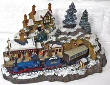 N Scale Gauge Model Railway Steam Locomotive Train Diorama Xmas Santa Express