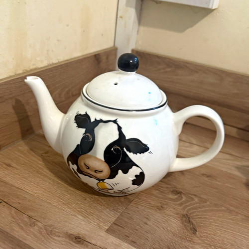 Arthur wood front cow cup - arthur,