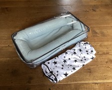 DockaTot Sleepyhead Deluxe+ Baby Pod nest In Marine Chambray + spare cover   VGC