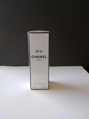 Chanel eau de - chanel, 5