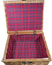 Wicker Picnic Basket Tartan