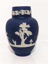 Adams tunstall jasperware vase - adams,