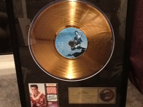 Elvis presley gold disc - elvis,