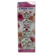 PME 5 Petal Cutter cake
