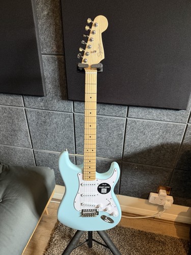 Fender squier stratocaster - squier,
