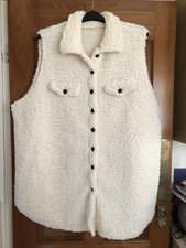 Ivory Fleece Longline Gilet - Size 4XL NEW NO TAGS
