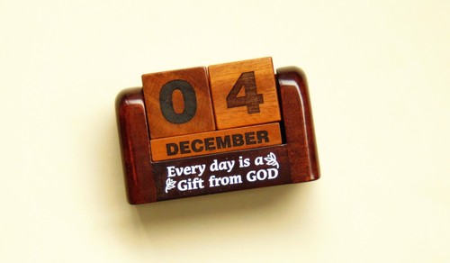 Vintage perpetual wooden block - vintage,