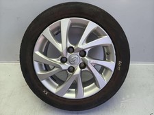 Toyota Auris R16 Alloy Wheel