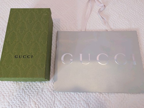 Gucci green authentic shoe - green, box