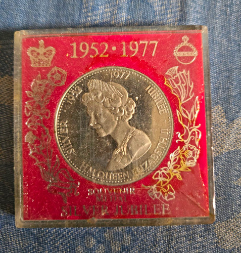1977 queen elizabeth silver - 1977,