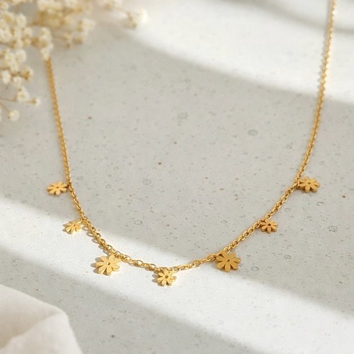 Gold daisy chain necklace - daisy,