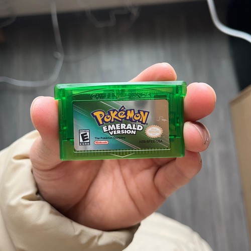 Pokemon emerald nintendo - pokemon,