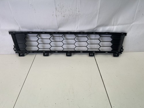 Mitsubishi l200 front bumper - mitsubishi,