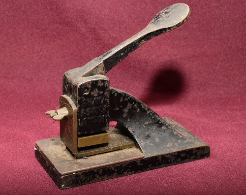 Vintage victorian cast iron - vintage,
