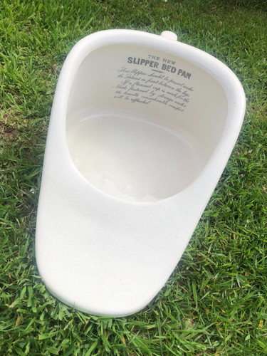 The new slipper bed pan - new,