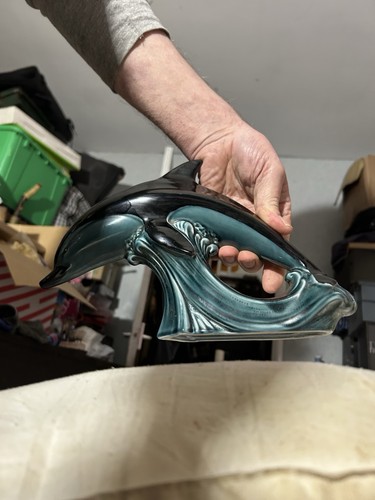 Small poole pottery dolphin - small,