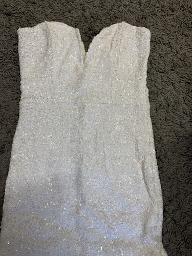 Tfnc asos white sequinned - white,