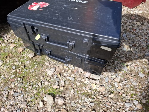 Plastic flight cases - 2×,