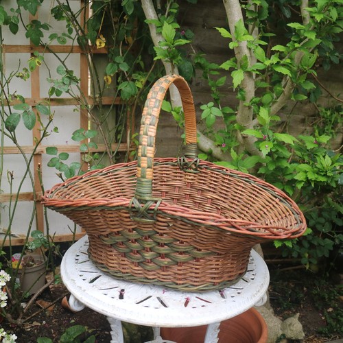 Large oval woven willow - large,