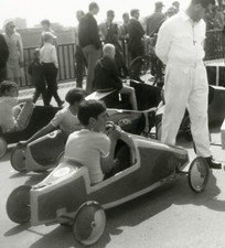 pedal car race, unusual