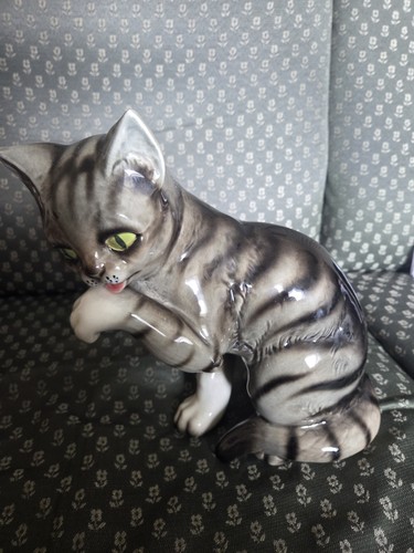 Goebel large grey tabby cat - goebel,
