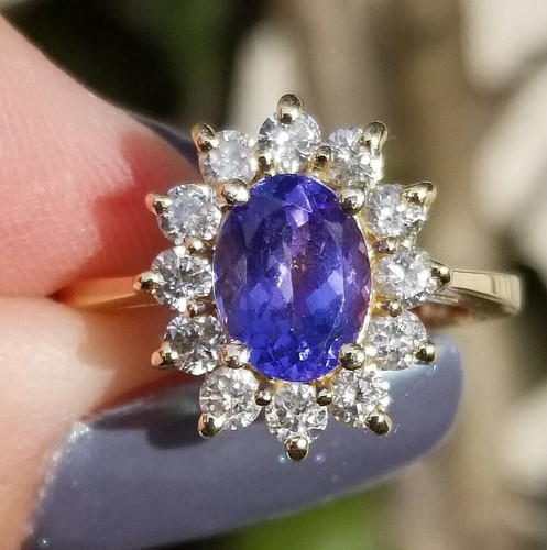 Oval cut tanzanite - 3.65, ct